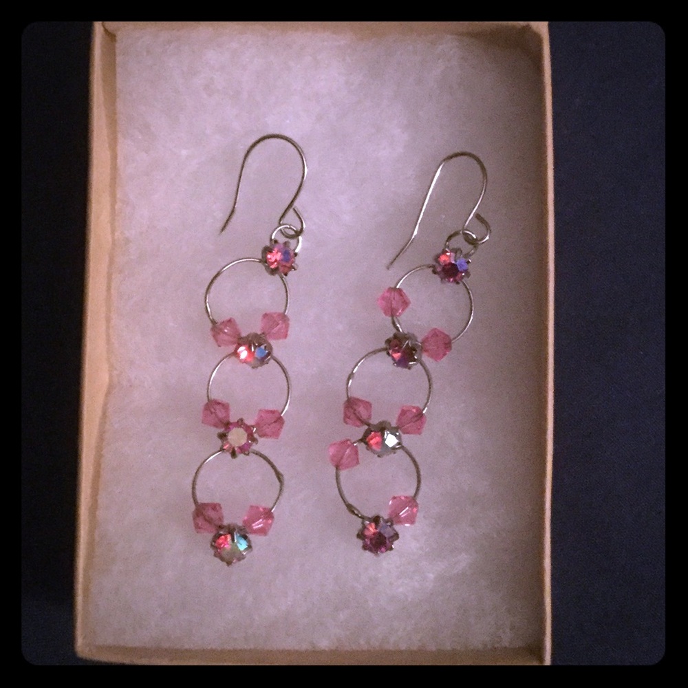 Dangle earrings
